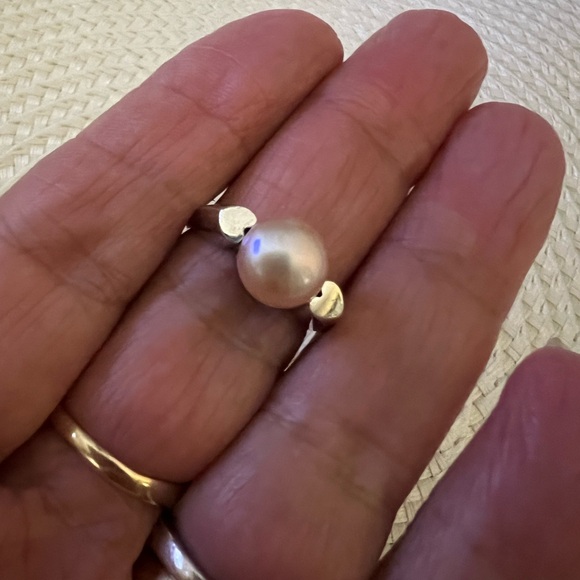 Beautiful.925 Silver Champagne Heart 9mm Pearl Ring - Picture 2 of 8